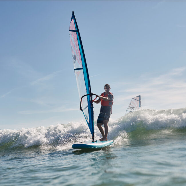 Red Paddle Co, Windsurf Rig, vindsegel till SUP-bräda - Red Paddle Co Windsurf 107 lifestyle surf